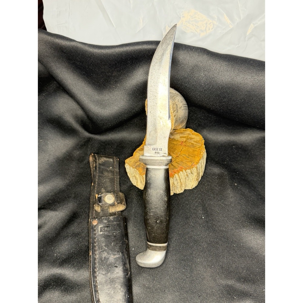 Vintage 1965-1969 Case XX 223-5 USA Fixed Blade Hunting Knife w/ Sheath